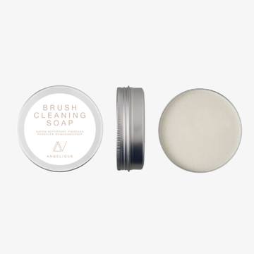 Angelique Vandewinkel | Brush Cleaning Soap